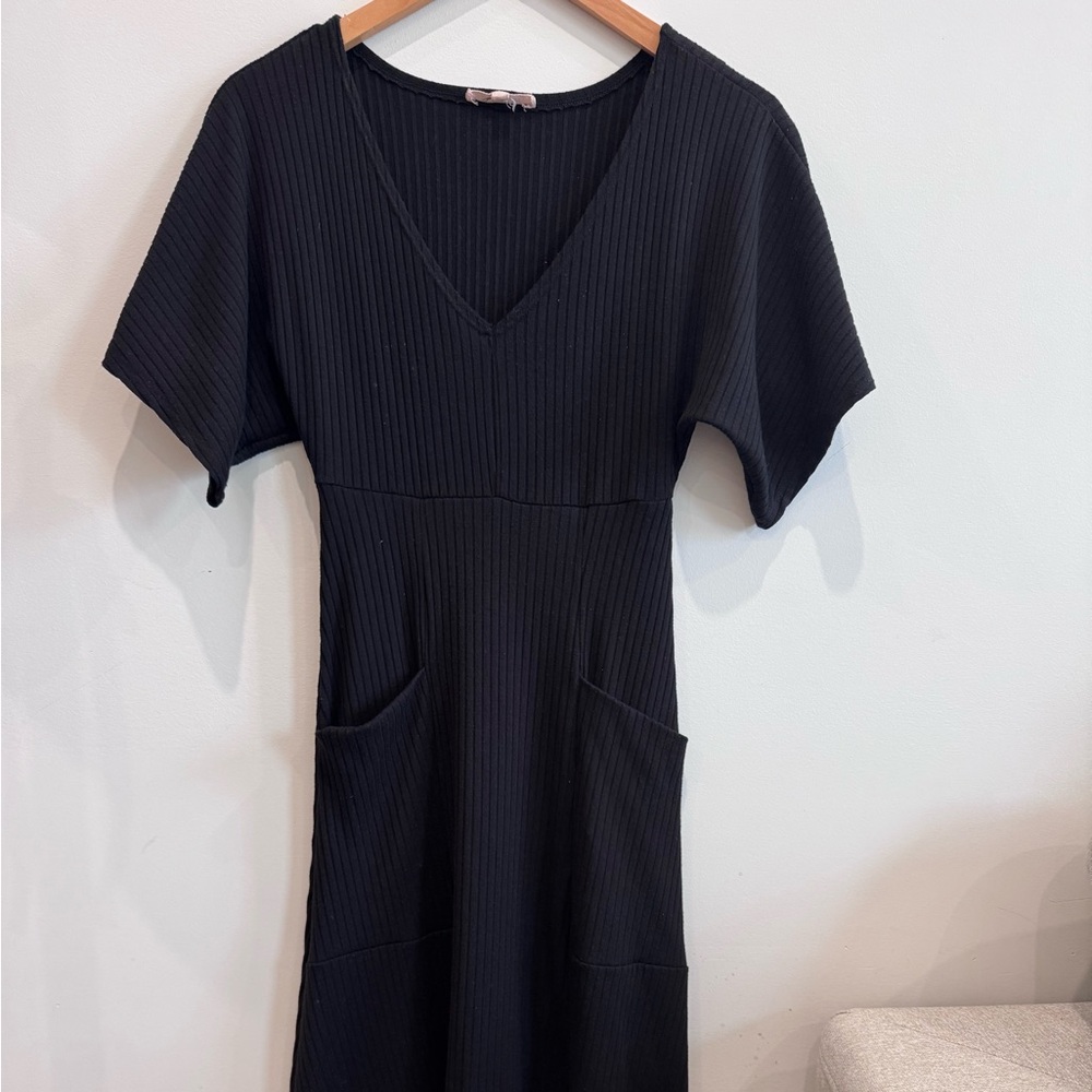 Elegant Black V-Neck Dress